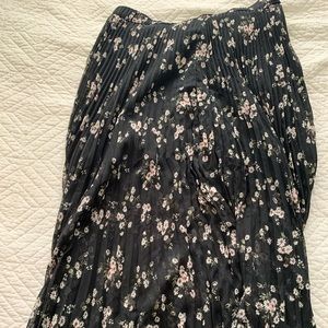 Abercrombie Middie Skirt